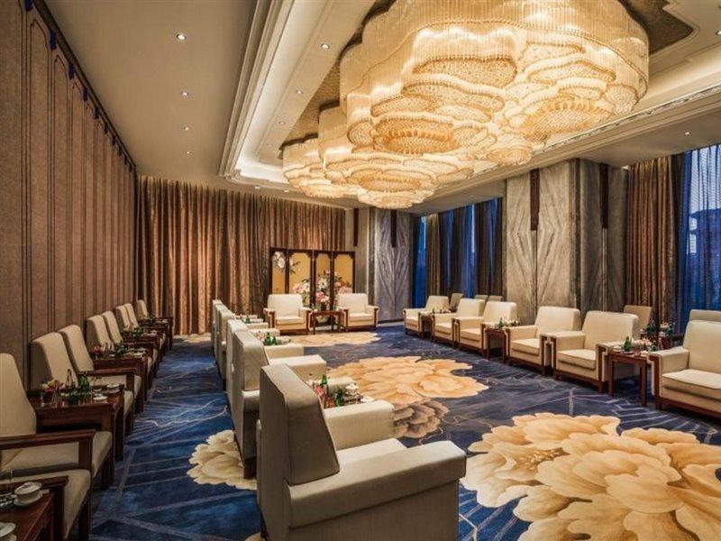 Wanda Reign Chengdu Hotel Bagian luar foto