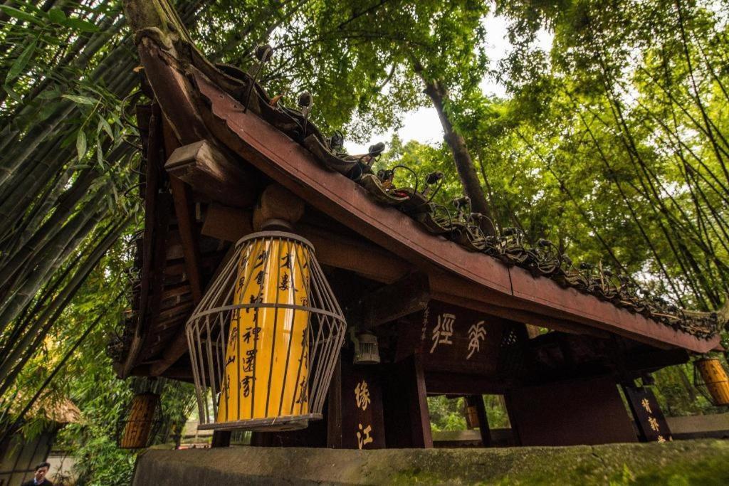 Wanda Reign Chengdu Hotel Bagian luar foto