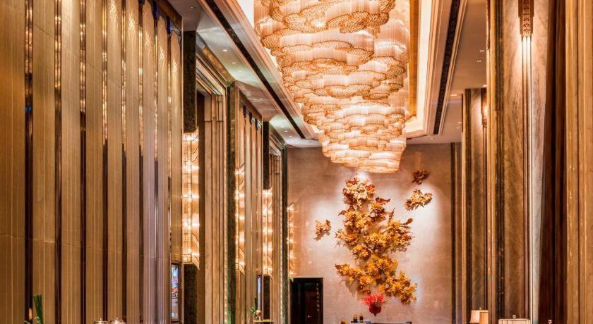 Wanda Reign Chengdu Hotel Bagian luar foto