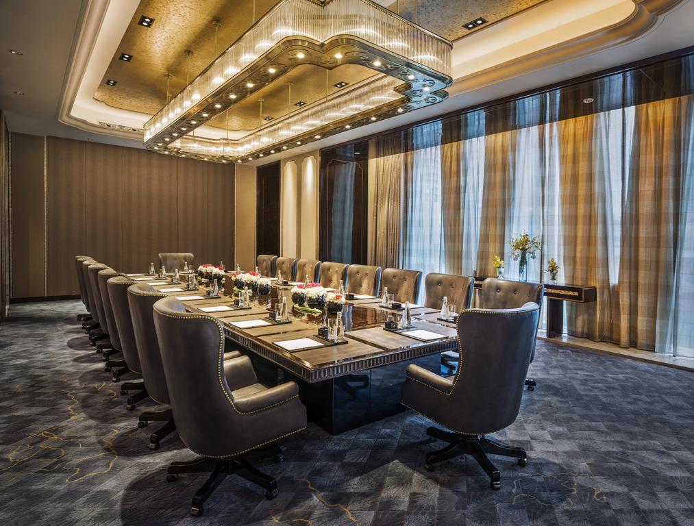 Wanda Reign Chengdu Hotel Bagian luar foto