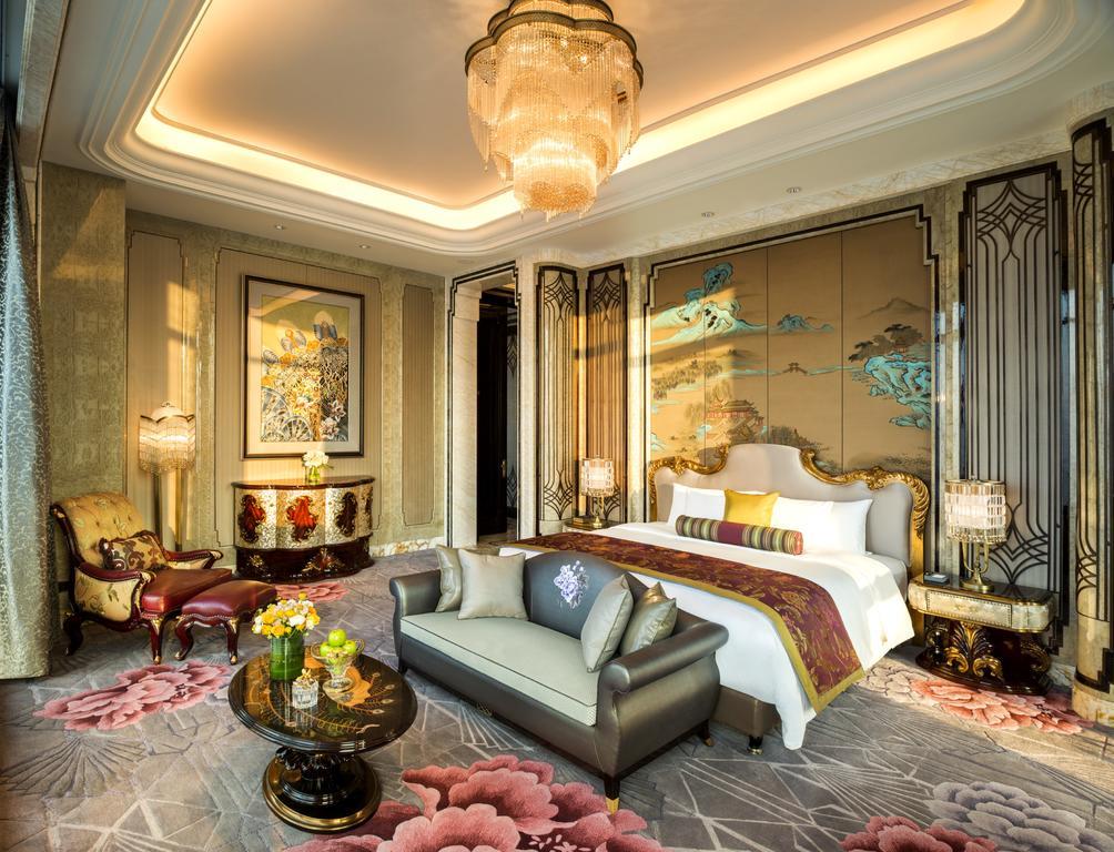 Wanda Reign Chengdu Hotel Bagian luar foto