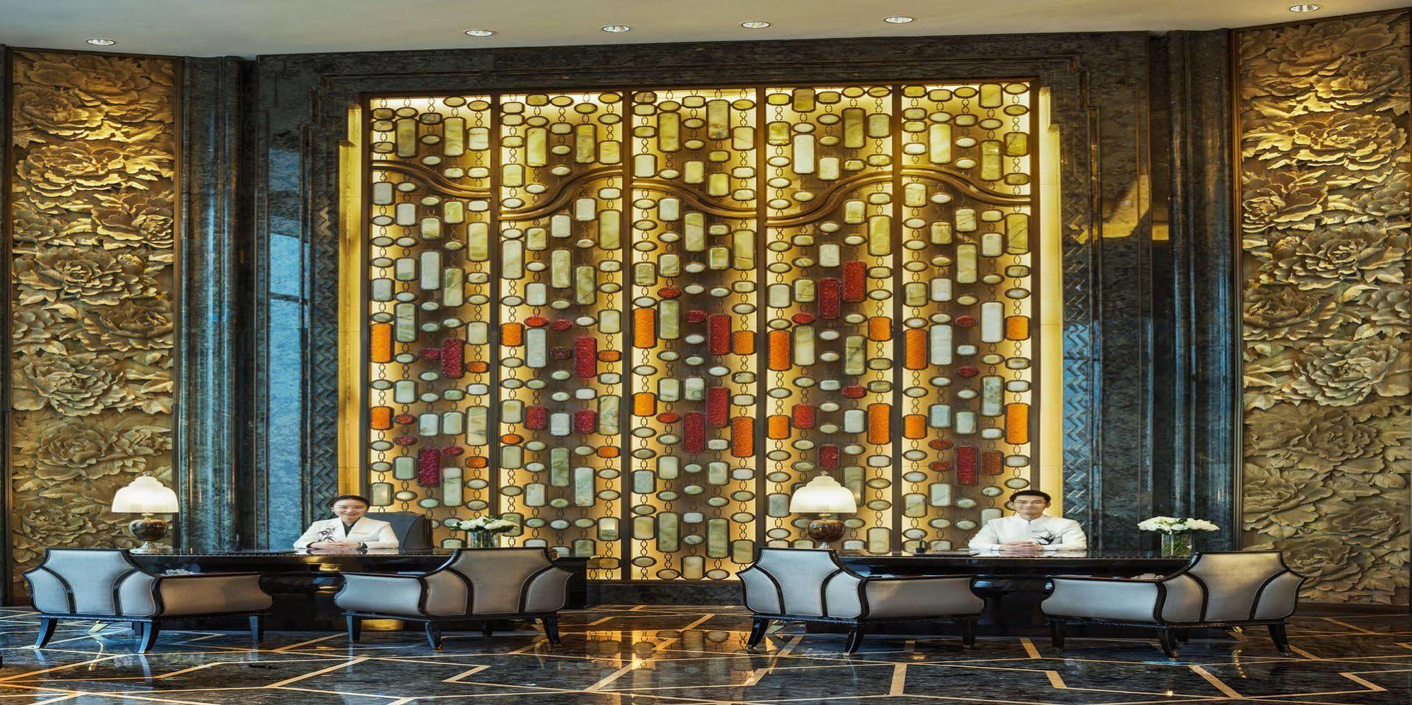 Wanda Reign Chengdu Hotel Bagian luar foto
