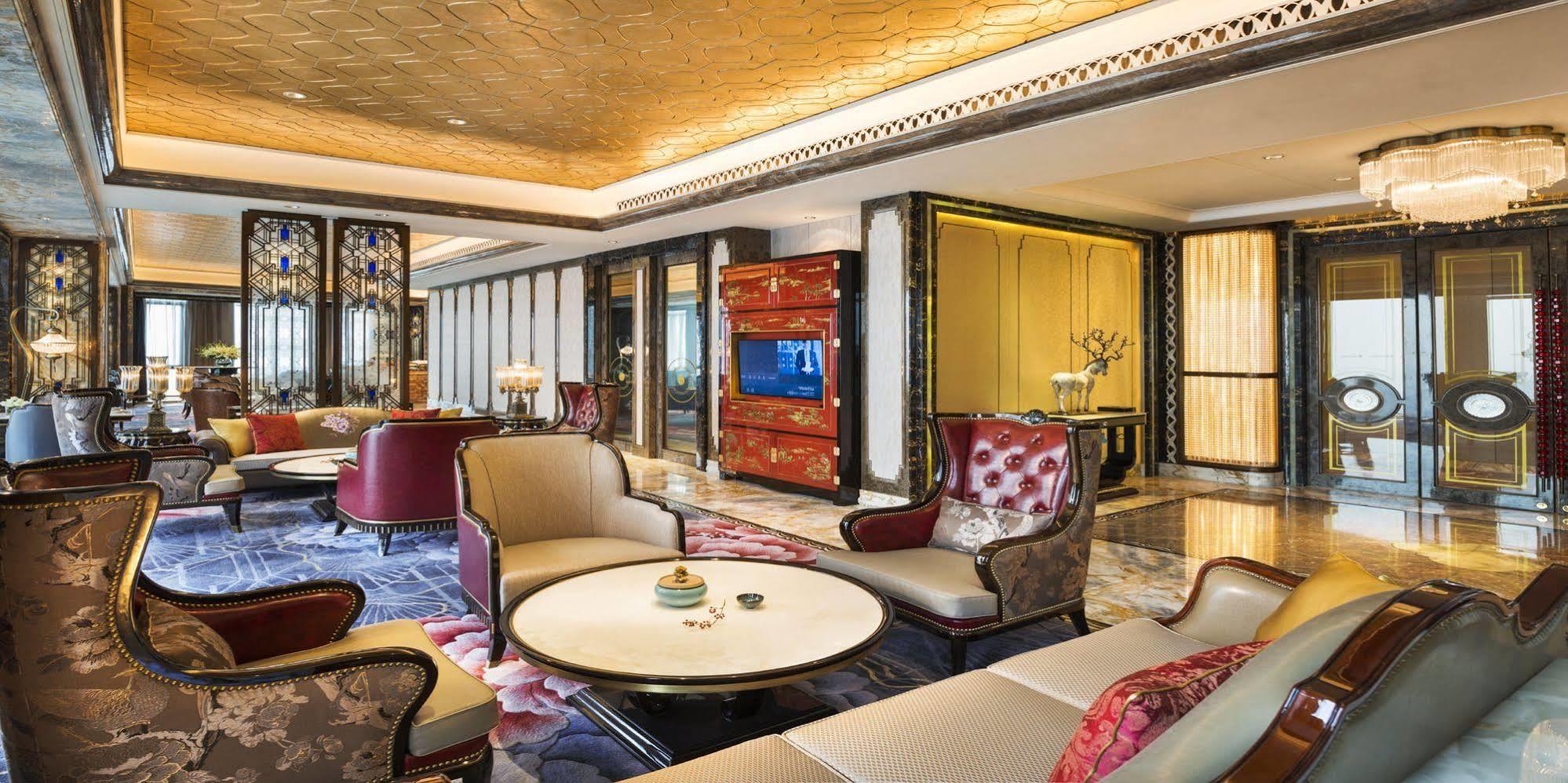 Wanda Reign Chengdu Hotel Bagian luar foto